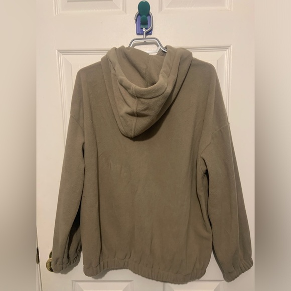 Jacket - Picture 2 of 4